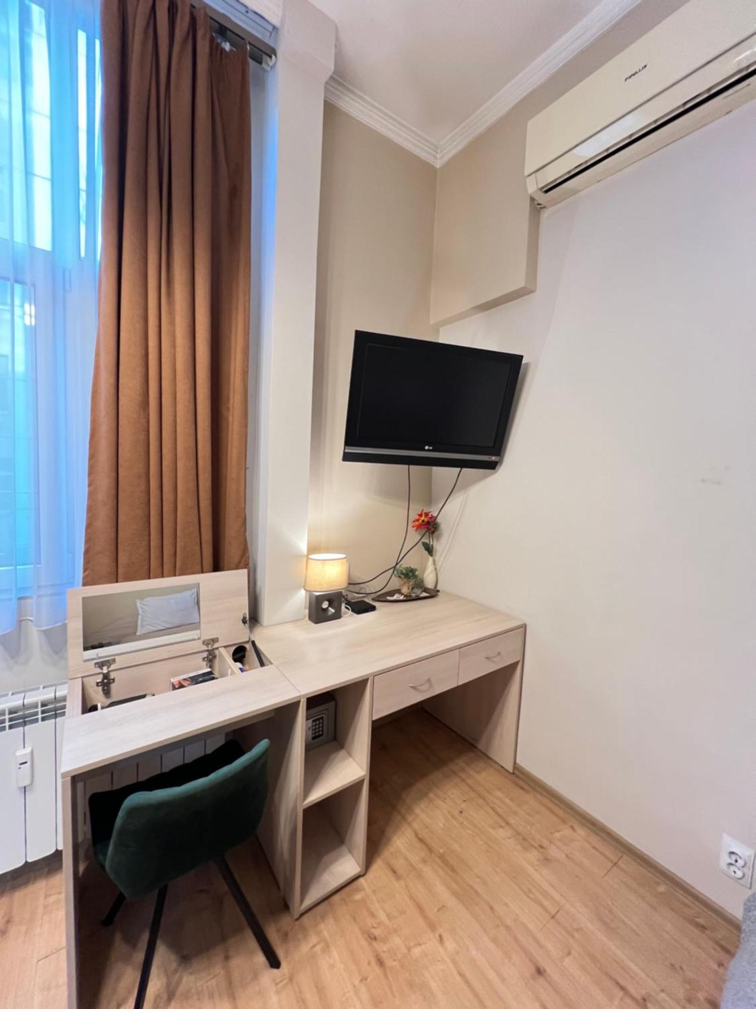Budapest Central Cozy Studio W Working Space And Wifi โซเฟีย ภายนอก รูปภาพ